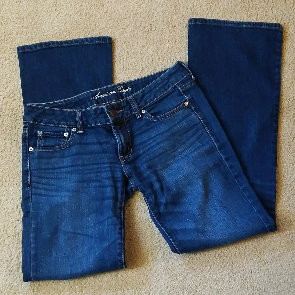 American Eagle Outfitters Dark Wash Favorite Boyfriend Denim Jeans Size 6 Long